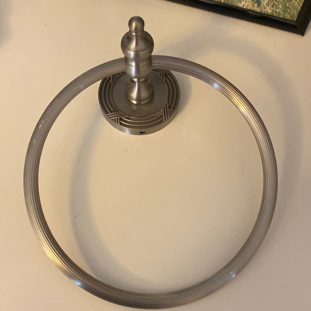 Towel holder